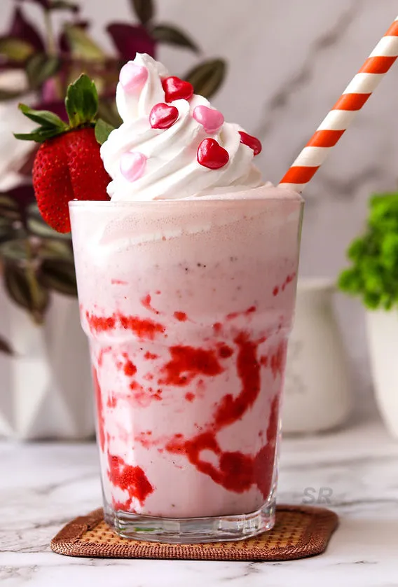 Strawberry Frappe